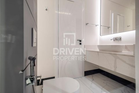Apartment in Business Bay, Dubai, UAE 2 bedrooms, 226 sq.m. № 601840 - photo 29