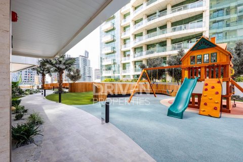 Apartment in Business Bay, Dubai, UAE 2 bedrooms, 226 sq.m. № 601840 - photo 11