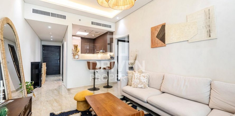 Apartment in Arjan, Dubai, UAE 2 bedrooms, 88 sq.m. № 601828