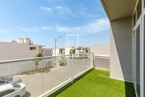 Vilë në DAMAC Hills (Akoya by DAMAC), Dubai, Emiratet e Bashkuara Arabe 3 dhoma gjumi, 158 m2. № 601831 - Foto 12