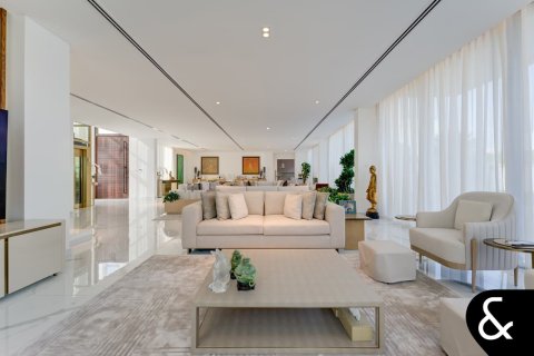 Villa in Al Barari, Dubai, UAE 6 bedrooms, 1238 sq.m. № 667090 - photo 3