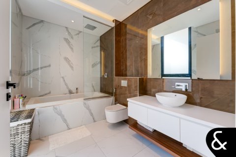 Villa in Al Barari, Dubai, UAE 6 bedrooms, 1238 sq.m. № 667090 - photo 15