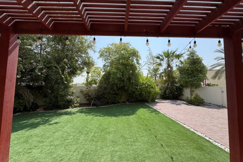 ویلا برای اجاره در Meadows، Dubai، امارات متحده عربی 5 خوابه ، 788.94 متر مربع ، شماره 759881 - تصویر 17