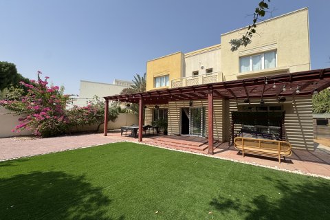 ویلا برای اجاره در Meadows، Dubai، امارات متحده عربی 5 خوابه ، 788.94 متر مربع ، شماره 759881 - تصویر 18