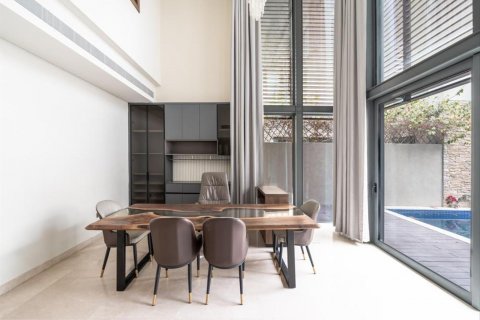 Vilë në Mohammed Bin Rashid City, Dubai, Emiratet e Bashkuara Arabe 4 dhoma gjumi, 559 m2. № 623346 - Foto 4