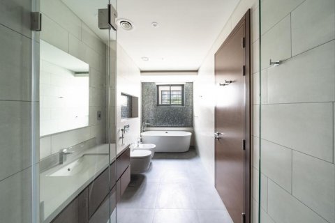 Vilë në Mohammed Bin Rashid City, Dubai, Emiratet e Bashkuara Arabe 4 dhoma gjumi, 559 m2. № 623346 - Foto 15