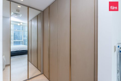 Appartamento in vendita a Dubai, EAU 1 camera da letto, 79.1 mq. № 710172 - foto 10