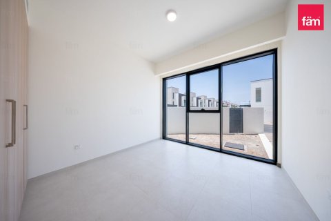 Villa in Dubai, UAE 4 bedrooms, 428.6 sq.m. № 710175 - photo 10