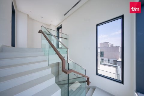 Villa in Dubai, UAE 4 bedrooms, 428.6 sq.m. № 710175 - photo 14