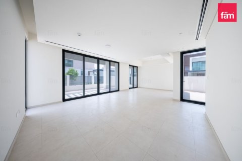 Villa in Dubai, UAE 4 bedrooms, 428.6 sq.m. № 710175 - photo 6