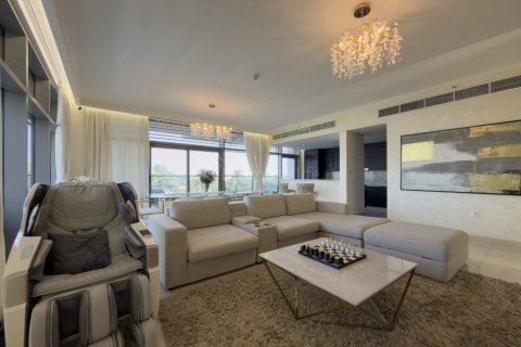 Apartment in Dubai Hills Estate, UAE 3 bedrooms, 181 sq.m. № 713262 - photo 15