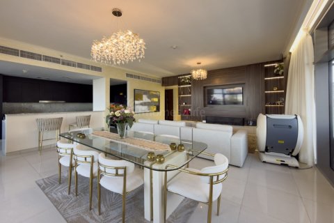 Apartment in Dubai Hills Estate, UAE 3 bedrooms, 181 sq.m. № 713262 - photo 4