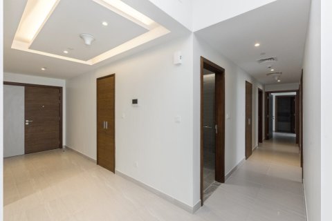 דירה להשכרה ב Al Kifaf, Dubai, איחוד האמירויות  3 חדרי שינה, 201 מ"ר, מספר 713259 - תמונה 5