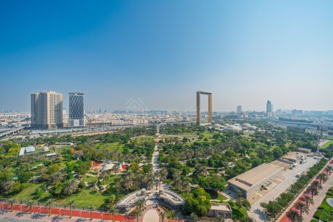 דירה להשכרה ב Al Kifaf, Dubai, איחוד האמירויות  3 חדרי שינה, 201 מ"ר, מספר 713259 - תמונה 1