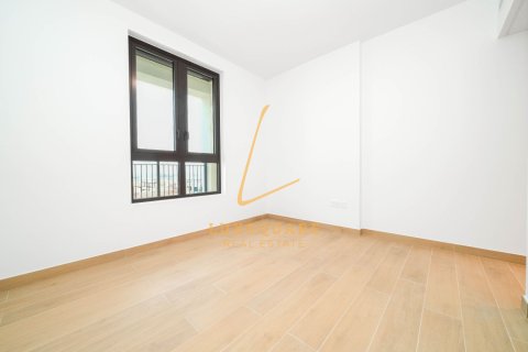 Apartment in Jumeirah, Dubai, UAE 2 bedrooms, 118 sq.m. № 713264 - photo 23