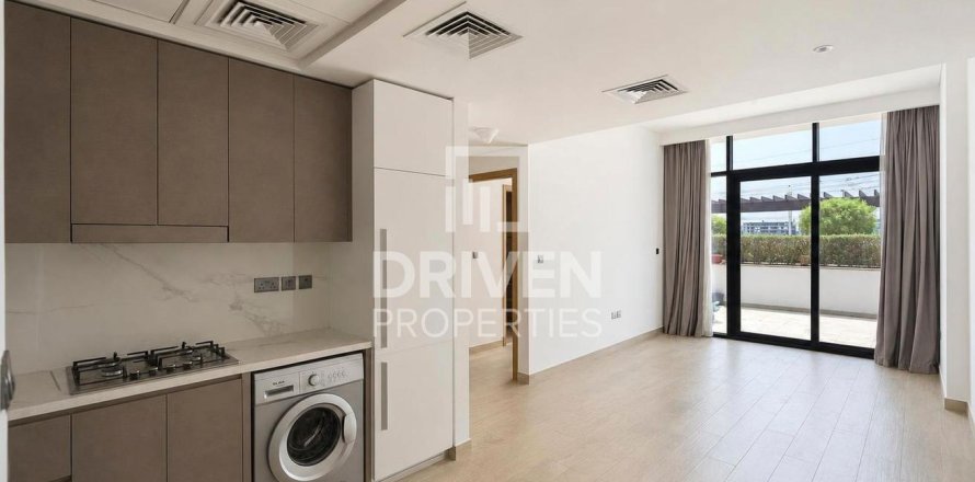 Apartment in Meydan, Dubai, UAE 2 bedrooms, 123.19 sq.m. № 768426