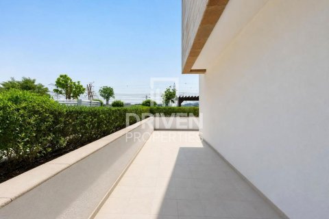Apartment in Meydan, Dubai, UAE 2 bedrooms, 123.19 sq.m. № 768426 - photo 16