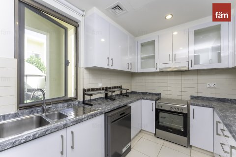 فيلا للإيجار في ريم، دبي، الإمارات العربية المتحدة 3 غرفة نوم ، 308.5 متر مربع ، رقم 682102 - صورة 6