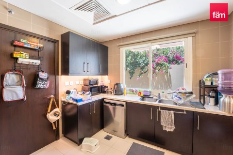 Vila di Al Barsha, Dubai, UEA 3 kamar tidur, 232.4 m2 nomor 710196 - foto 25