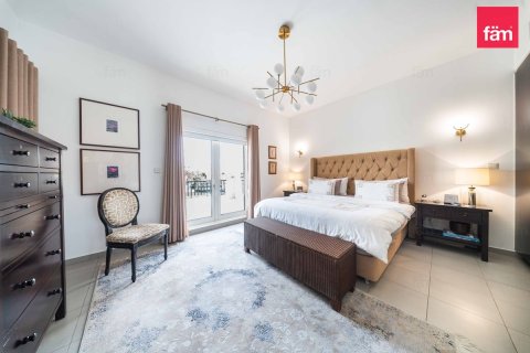 Vila di Dubai, UEA 5 kamar tidur, 560.8 m2 nomor 713216 - foto 4