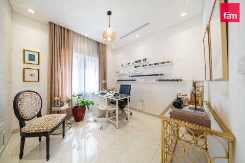 Vila di Dubai, UEA 5 kamar tidur, 560.8 m2 nomor 713216 - foto 14