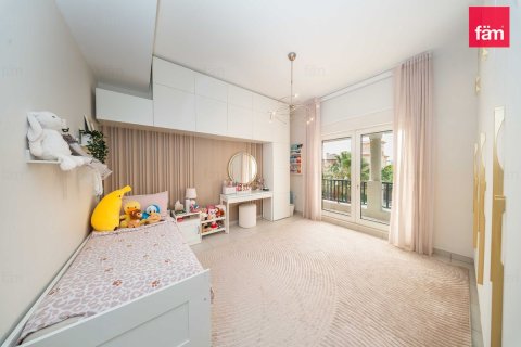 Vila di Dubai, UEA 5 kamar tidur, 560.8 m2 nomor 713216 - foto 19