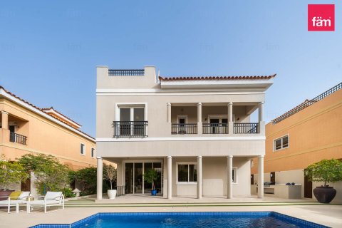 Vila di Dubai, UEA 5 kamar tidur, 560.8 m2 nomor 713216 - foto 25
