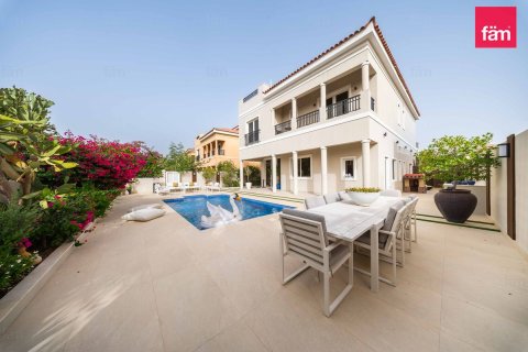 Vila di Dubai, UEA 5 kamar tidur, 560.8 m2 nomor 713216 - foto 24