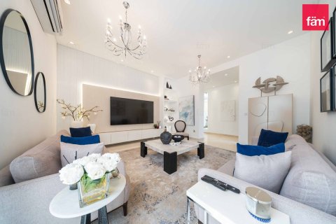 Vila di Dubai, UEA 5 kamar tidur, 560.8 m2 nomor 713216 - foto 3