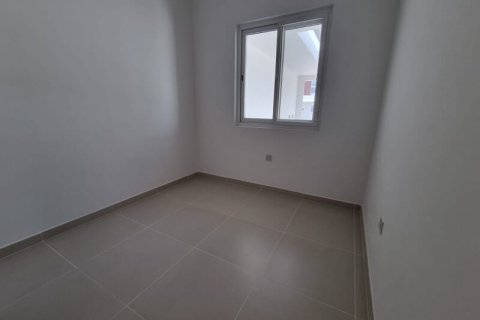 Villa in Dubai Land, Dubai, UAE 4 bedrooms, 230 sq.m. № 717776 - photo 15