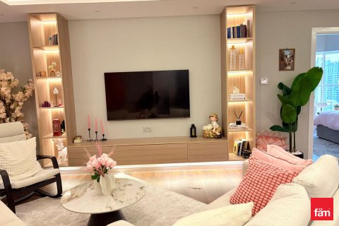 Снять в аренду квартиру в Дубай, ОАЭ 1 спальня, 82.5м2, № 660561 - фото 3