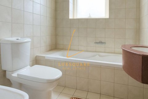 Apartament de închiriat în Jumeirah Lake Towers, Dubai, EAU 2 dormitoare, 122 mp.  №678524 - poză 13