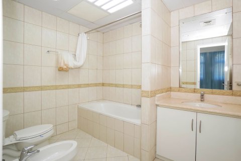 Apartman u Motor City, Dubai, UAE 1 spavaća soba, 95 m2 Br. 678529 - fotografija 15