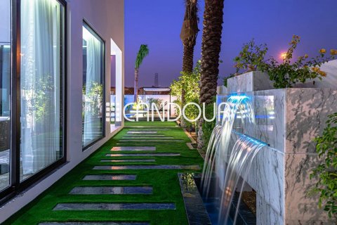 Vilë në Jumeirah Park, Dubai, Emiratet e Bashkuara Arabe 6 dhoma gjumi, 750 m2. № 571360 - Foto 17