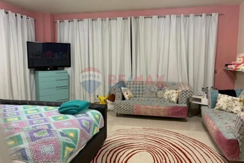Apartment in Jumeirah Beach Residence, Dubai, UAE 4 bedrooms, 270.5 sq.m. № 571361 - photo 5