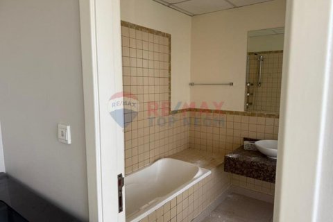 Apartment in Jumeirah Beach Residence, Dubai, UAE 4 bedrooms, 270.5 sq.m. № 571361 - photo 9