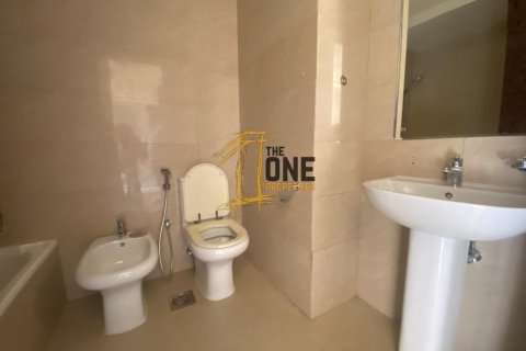 Villa zum Verkauf in Al Hamra Village, Ras Al Khaimah, VAE 4 Schlafzimmer, 256 m2 Nr. 578329 - Foto 18