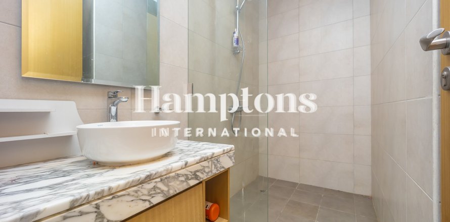 Business Bay, Dubai, संयुक्त अरब अमीरात में अपार्टमेंट, 2 बेडरूम, 75.5487 वर्ग मीटर, संख्या 701090