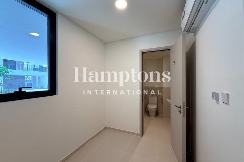 Maison de ville à louer à Arabian Ranches 3, Dubai, EAU 3 chambres, 120.28987537 m2 № 701088 - photo 3