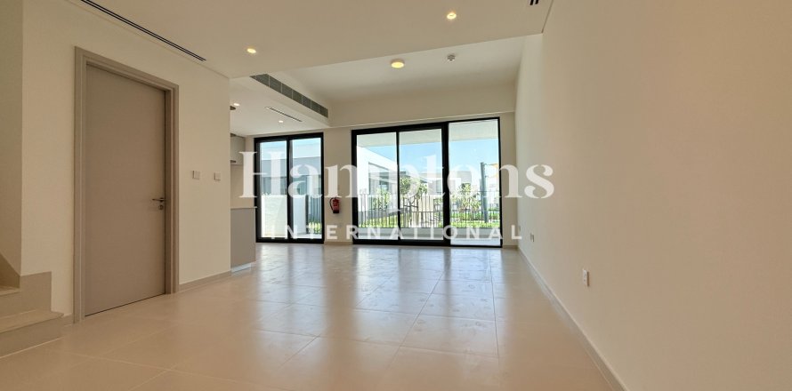 Maison de ville à Arabian Ranches 3, Dubai, EAU: 3 chambres, 120.29 m2 № 701088