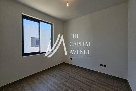 Townhouse on the Yas Island, Abu Dhabi, UAE 3 bedrooms, 166 sq.m. № 605062 - photo 2