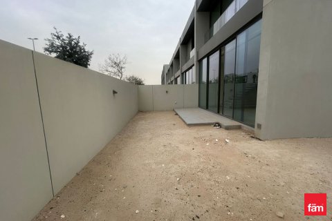 Dubai, संयुक्त अरब अमीरात में टाउनहाउस, 3 बेडरूम, 300 वर्ग मीटर, संख्या 702475 - फ़ोटो 10