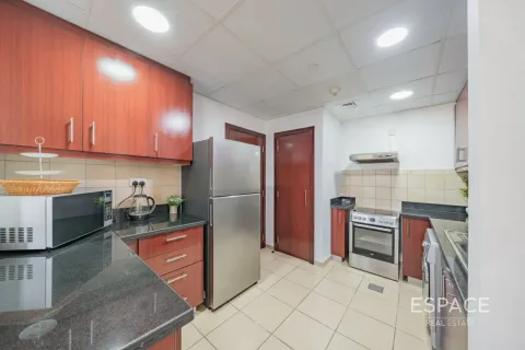 Appartement te huur in Jumeirah Beach Residence, Dubai, VAE 2 slaapkamers, 120 vr.m., nr 738430 - foto 13