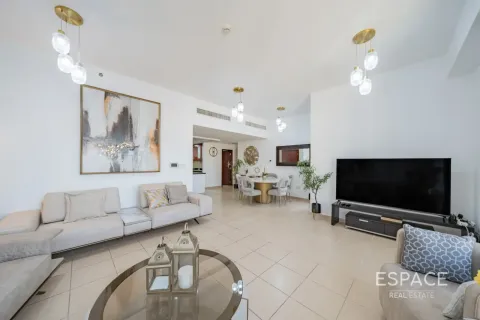 Appartement te huur in Jumeirah Beach Residence, Dubai, VAE 2 slaapkamers, 120 vr.m., nr 738430 - foto 10