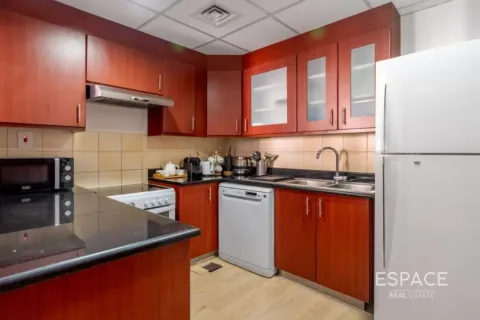 Jumeirah Beach Residence, Dubai, UAE의 판매용 아파트 침실 2개, 132제곱미터 번호 737899 - 사진 5