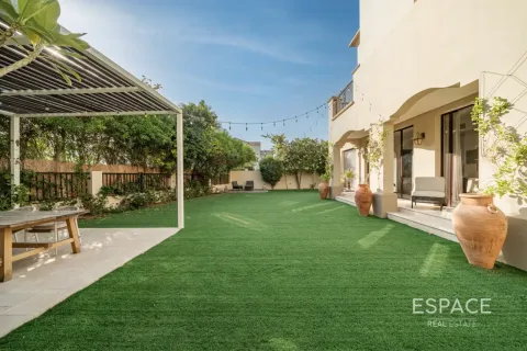 Villa til salg i Arabian Ranches, Dubai, UAE 5 soveværelser, 342 kvm № 737898 - foto 17