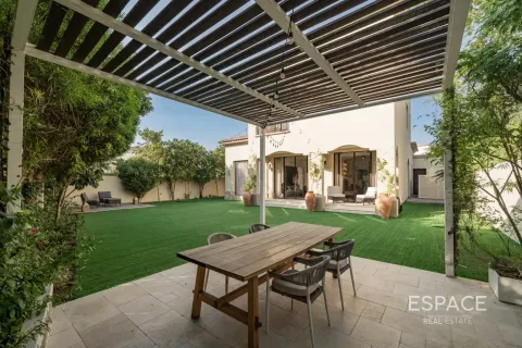 Villa til salg i Arabian Ranches, Dubai, UAE 5 soveværelser, 342 kvm № 737898 - foto 14