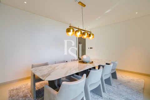 Vila na Saadiyat Island, Abu Dhabi, SAE 5 spální, 816 m2 č. 716370 - Fotografia 15