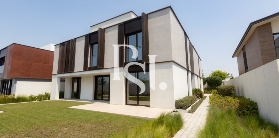 Villa em Saadiyat Island, Abu Dhabi, EAU 4 quartos, 720 m2 № 716369
