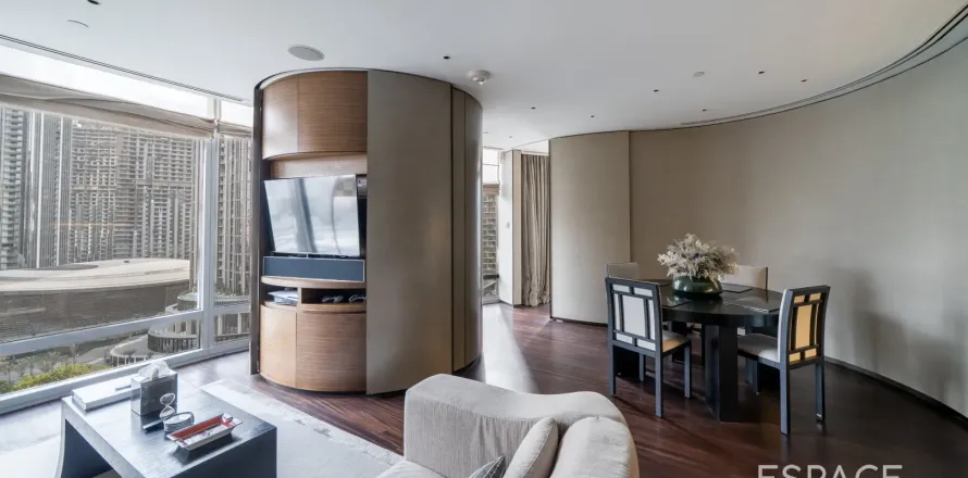 Apartment in ARMANI RESIDENCES in Burj Khalifa, Dubai, UAE 1 bedroom, 98 sq.m. № 650367
